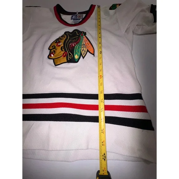 Vintage Starter Chicago Blackhawks Hockey Jersey Mens Size S/M DAZE 55 White Red